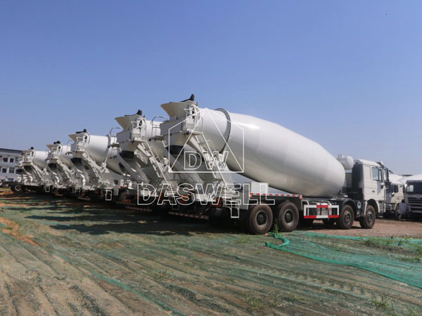 the concrete truck machine in producing factory